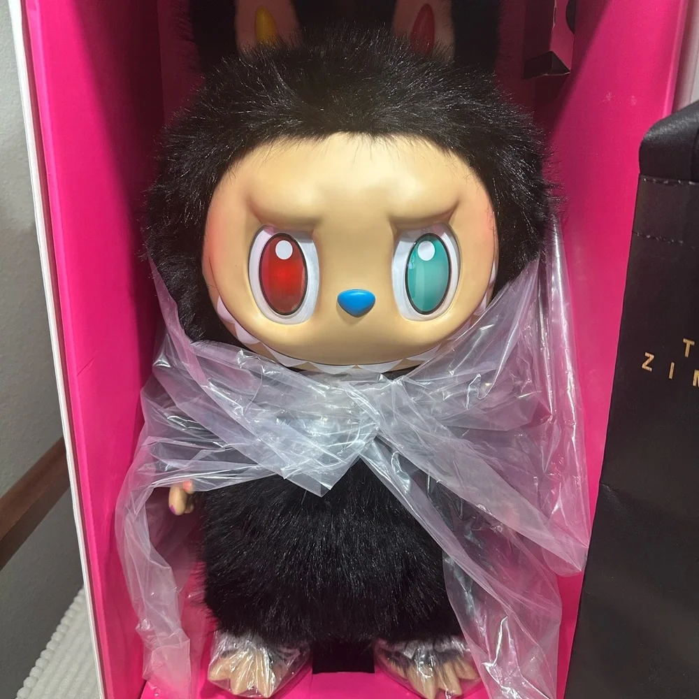 The Monsters 10th Anniversary Series Zimomo Vinyl Plush Doll.New in box. - Picture 1 of 16